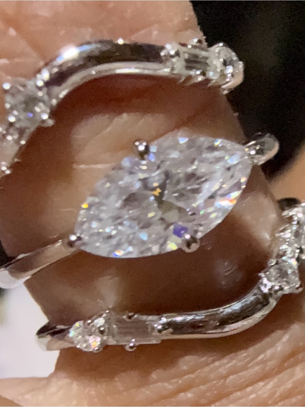 1CT Moissanite Statement Ring - Sterling Silver with Rhodium with GRA - Picture 6 of 14